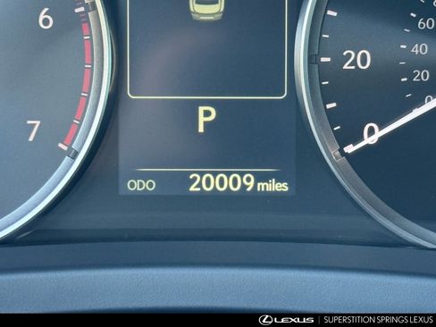 Certified 2025 Lexus IS 300 F Sport image 19