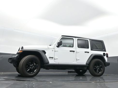 Certified 2019 Jeep Wrangler Unlimited Sport image 31