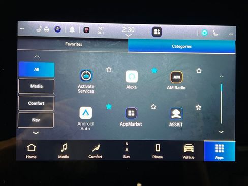 Used 2024 Jeep Wagoneer L Series II image 70