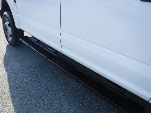 Used 2019 Ford F350 XL w/ XL Value Package image 9