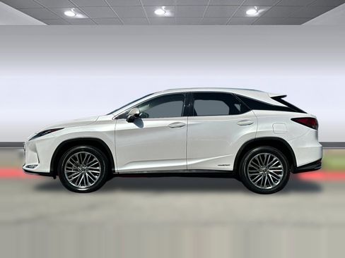 Used 2022 Lexus RX 450h AWD w/ Luxury Package image 2