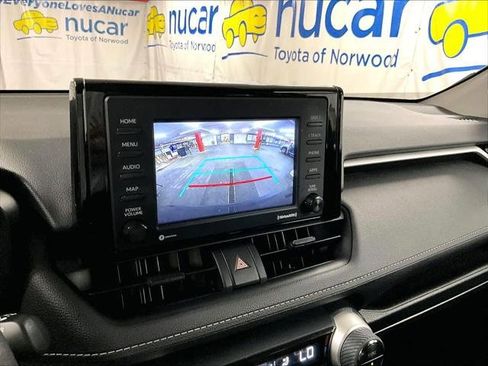 Used 2022 Toyota RAV4 XLE w/ Convenience Package AWD/4WD image 19