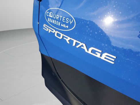 New 2026 Kia Sportage EX w/ EX Panorama Roof Package FWD image 28