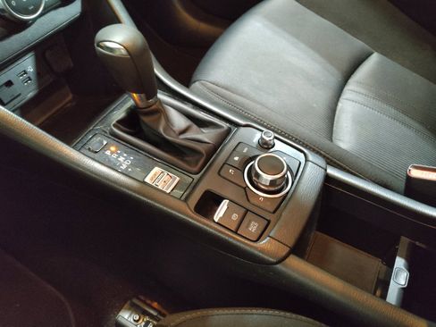 Used 2019 MAZDA CX-3 Sport w/ Sport I-ACTIVSENSE Package FWD image 26