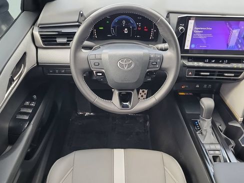 Used 2025 Toyota Camry SE w/ Multimedia Upgrade Package FWD image 12