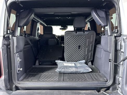 Used 2024 Ford Bronco Big Bend image 15