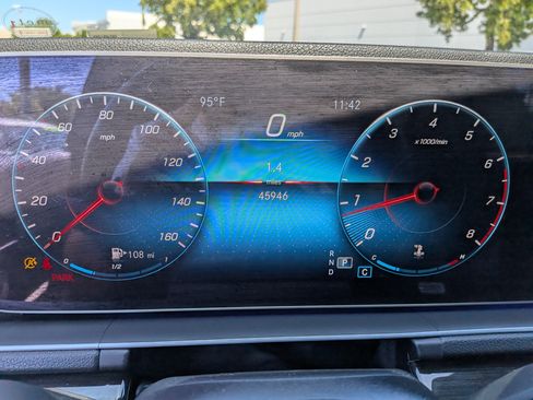 Used 2021 Mercedes-Benz GLE 350 image 28