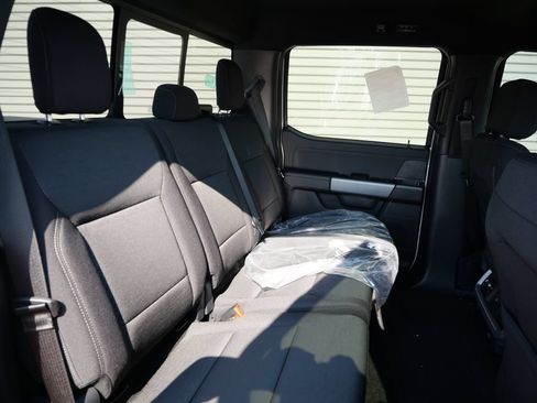 New 2026 Ford F150 XLT w/ Equipment Group 302A MID AWD/4WD image 15