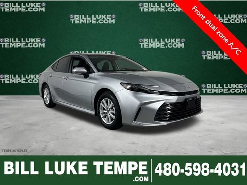 Used 2025 Toyota Camry LE image 1