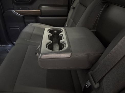 Used 2020 Chevrolet Silverado 1500 RST image 34