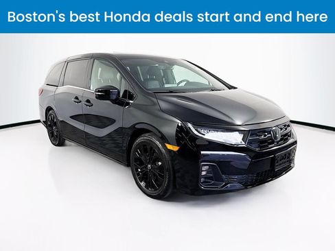 Used 2023 Honda Odyssey Sport image 1