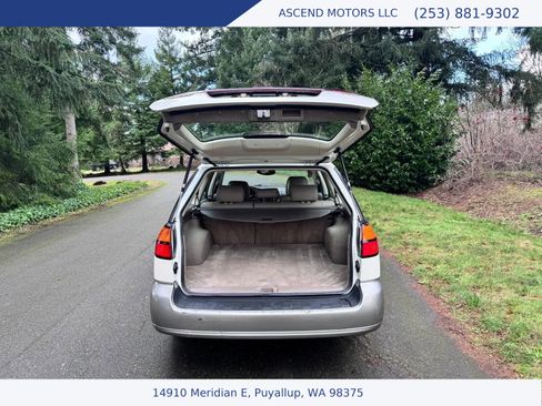 Used 2002 Subaru Outback H6 L.L. Bean Edition image 16