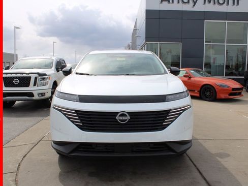 New 2025 Nissan Murano SL image 2