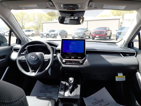 New 2026 Toyota Corolla Cross XLE AWD/4WD image 28