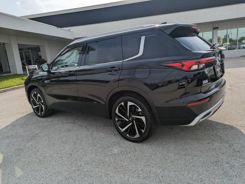 Used 2024 Mitsubishi Outlander SEL AWD/4WD image 6
