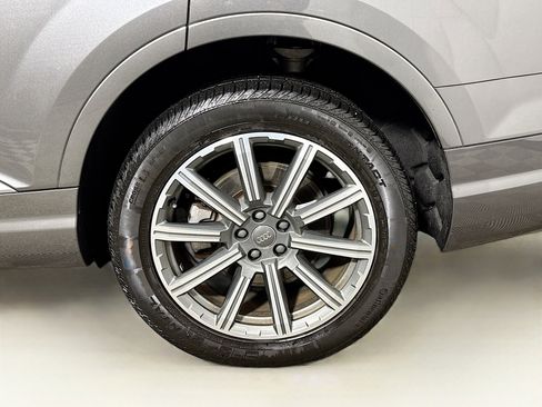 Used 2019 Audi Q7 3.0T Premium Plus w/ Premium Plus Package image 31