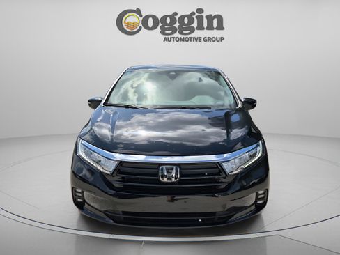 Certified 2024 Honda Odyssey EX-L image 9