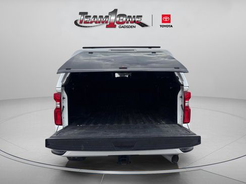 Used 2021 Chevrolet Silverado 2500 High Country w/ Z71 Off-Road Package image 7