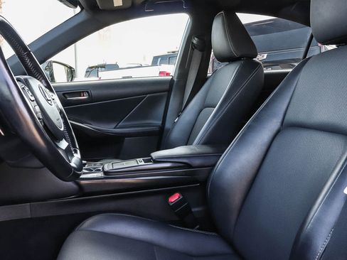 Used 2021 Lexus IS 300 w/ Comfort Package RWD image 27