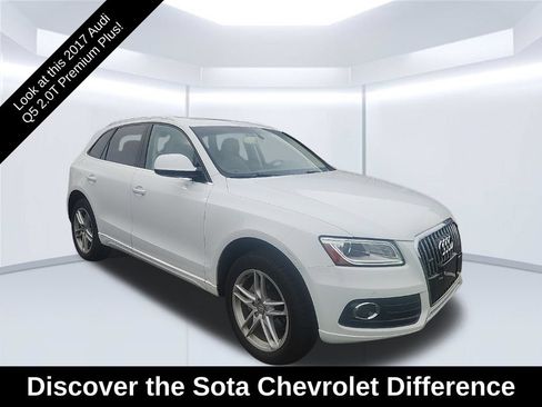 Used 2017 Audi Q5 2.0T Premium Plus w/ Technology Package AWD/4WD image 1