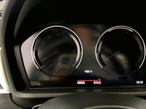 Used 2023 BMW X2 xDrive28i w/ M Sport Package AWD/4WD image 9