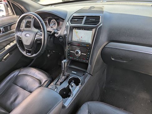Used 2019 Ford Explorer Sport AWD/4WD image 36