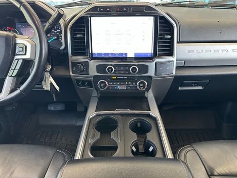 Certified 2022 Ford F250 Lariat w/ Black Appearance Package AWD/4WD image 14
