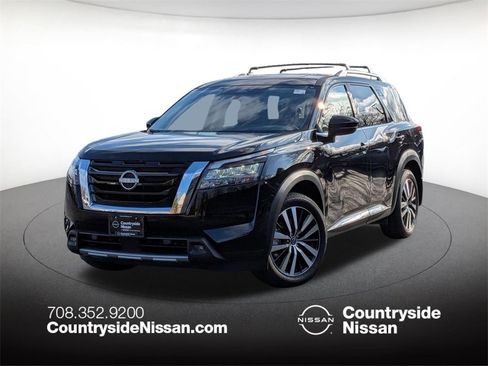 New 2025 Nissan Pathfinder Platinum w/ Lighting Package (N92) image 1