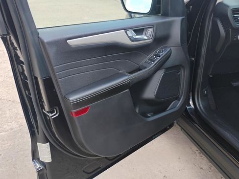 Used 2021 Ford Escape SEL FWD image 11