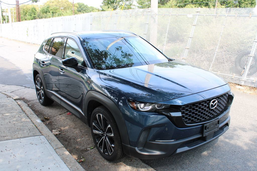 Used 2025 MAZDA CX-50 AWD 2.5 S w/ Premium Plus Pkg image 4