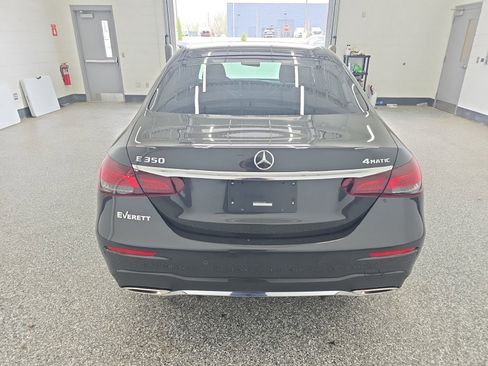 Used 2023 Mercedes-Benz E 350 4MATIC Sedan image 4
