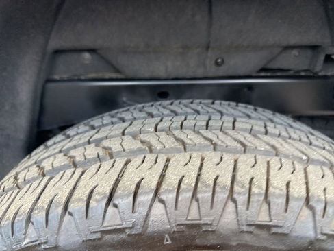 Used 2023 Chevrolet Colorado W/T image 27