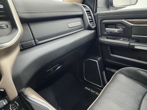 Used 2019 RAM 2500 Laramie image 14