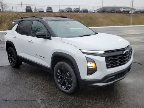 New 2026 Chevrolet Equinox LT w/ Convenience Package II image 16