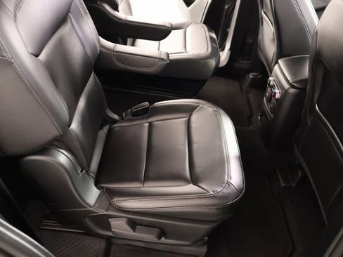 Used 2023 Ford Explorer XLT w/ Equipment Group 202A image 15