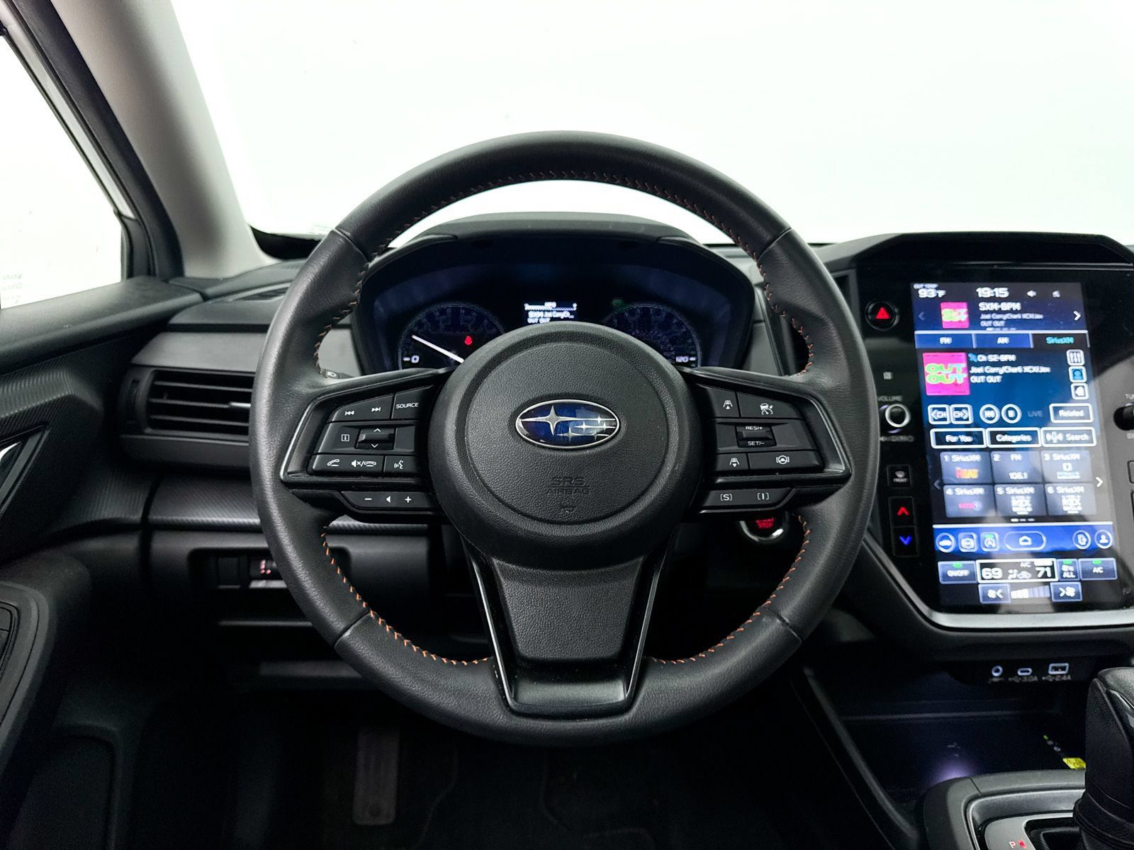 Used 2024 Subaru Crosstrek 2.5i Limited w/ Crosstrek Mirror Package AWD/4WD image 4