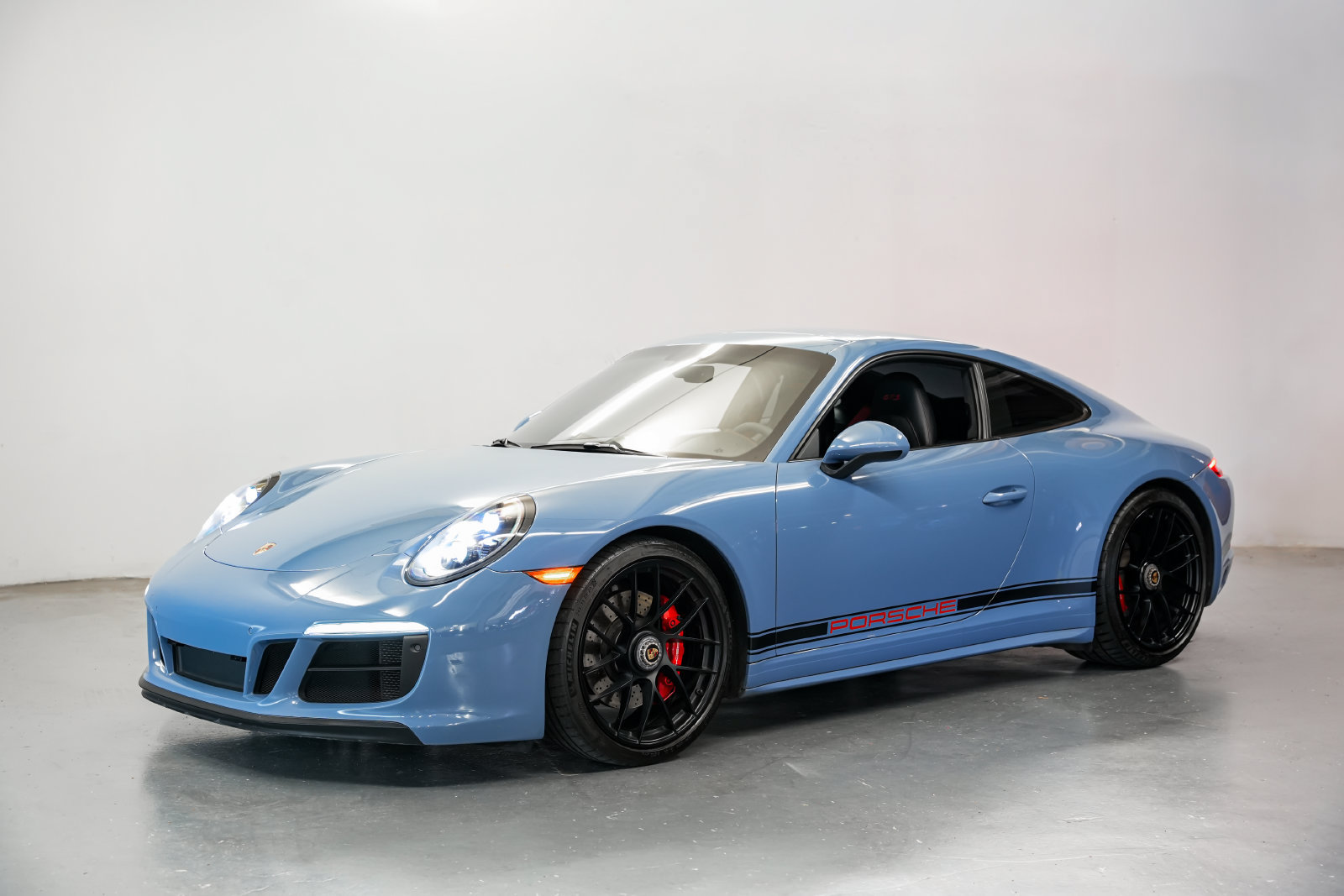Used 2019 Porsche 911 Carrera 4 GTS AWD/4WD image 7