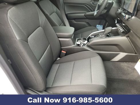 New 2026 Chevrolet Colorado W/T image 32