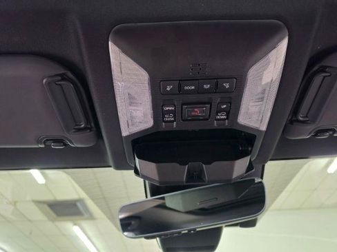 Used 2024 Toyota RAV4 XSE w/ Weather Package AWD/4WD image 27