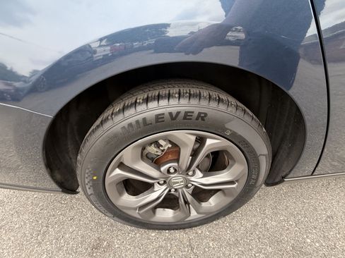 Used 2023 Honda Accord EX image 29