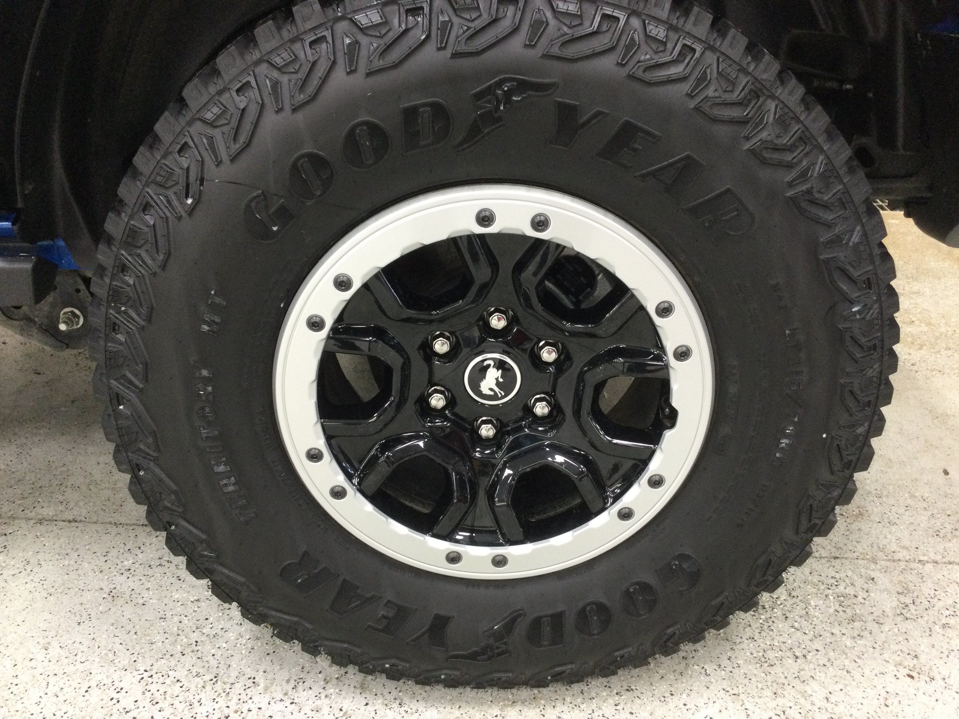 Used 2023 Ford Bronco Badlands w/ Sasquatch Package AWD/4WD image 7