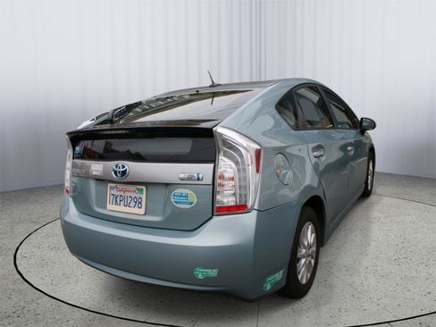 Used 2015 Toyota Prius Prime Advanced FWD image 7