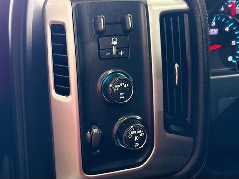 Used 2018 GMC Sierra 1500 SLE w/ SLE Value Package image 11