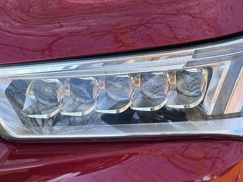 Used 2020 Acura MDX SH-AWD image 11