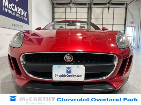 Used 2017 Jaguar F-TYPE Convertible RWD image 9