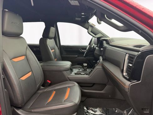 Used 2023 GMC Sierra 1500 AT4 w/ AT4 Preferred Package AWD/4WD image 15