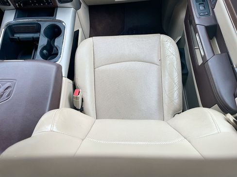 Used 2016 RAM 1500 Laramie w/ Convenience Group image 25