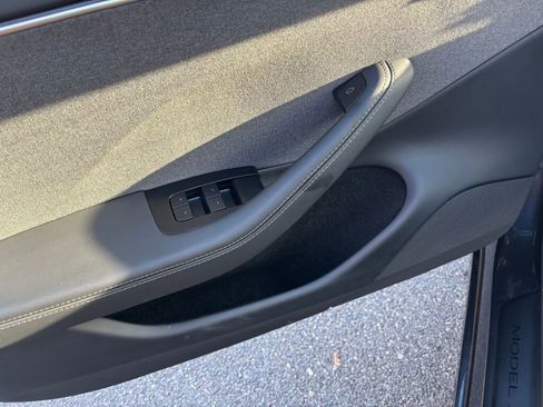 Used 2024 Tesla Model 3 image 21