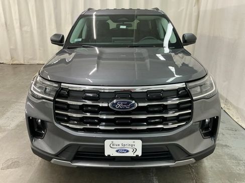 New 2026 Ford Explorer Active w/ Active Comfort Package AWD/4WD image 10