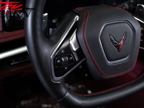 Used 2022 Chevrolet Corvette Stingray Premium Cpe w/ Z51 Performance Package RWD image 37